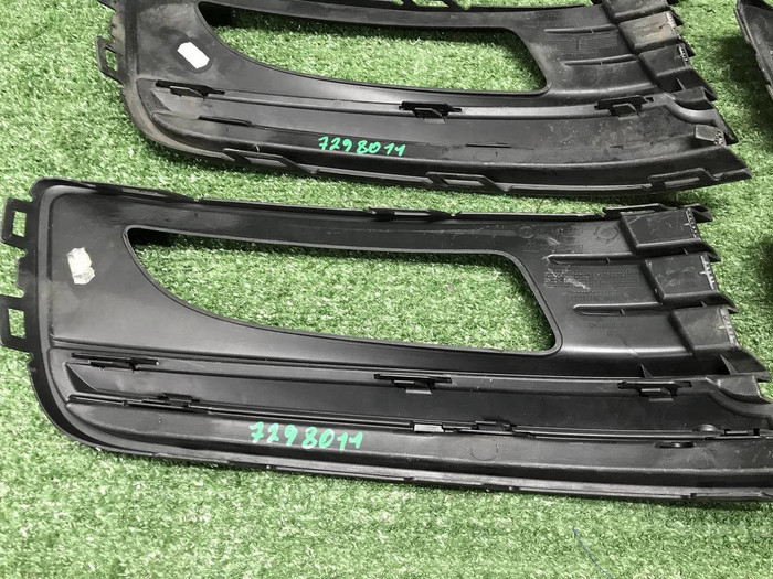 Накладка ПТФ левая VW Polo sedan 5 (2015-2020)