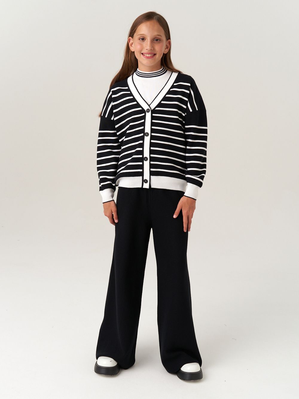 Кардиган для девочки в школу AT1010 черно-белый