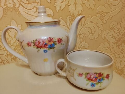 Кофейник с чашкой. Винтаж, фарфор. Дулево 1998-1999 годы. Антиквариат