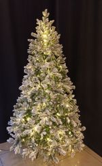 Заснеженная ель с гирляндой «Барокко» теплый свет (Литая+пвх) 210 см / 2,1 м