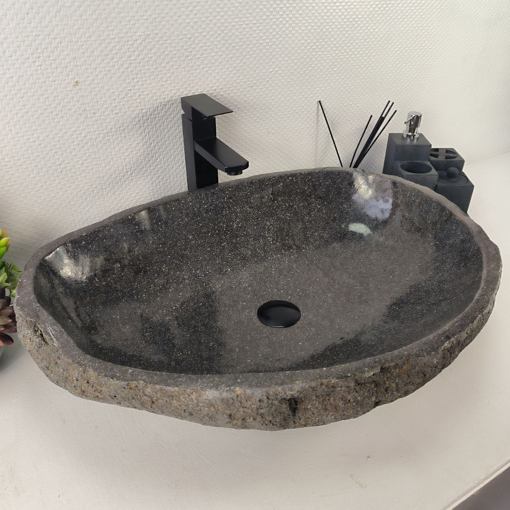 Раковина из речного камня RS-64999 66*49*15 0858