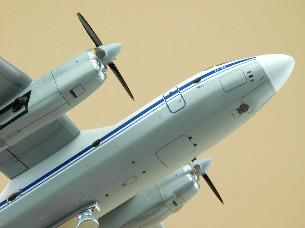 Модель самолета Ан-26 (М1:72, ВВС России, RF-36004, 26)