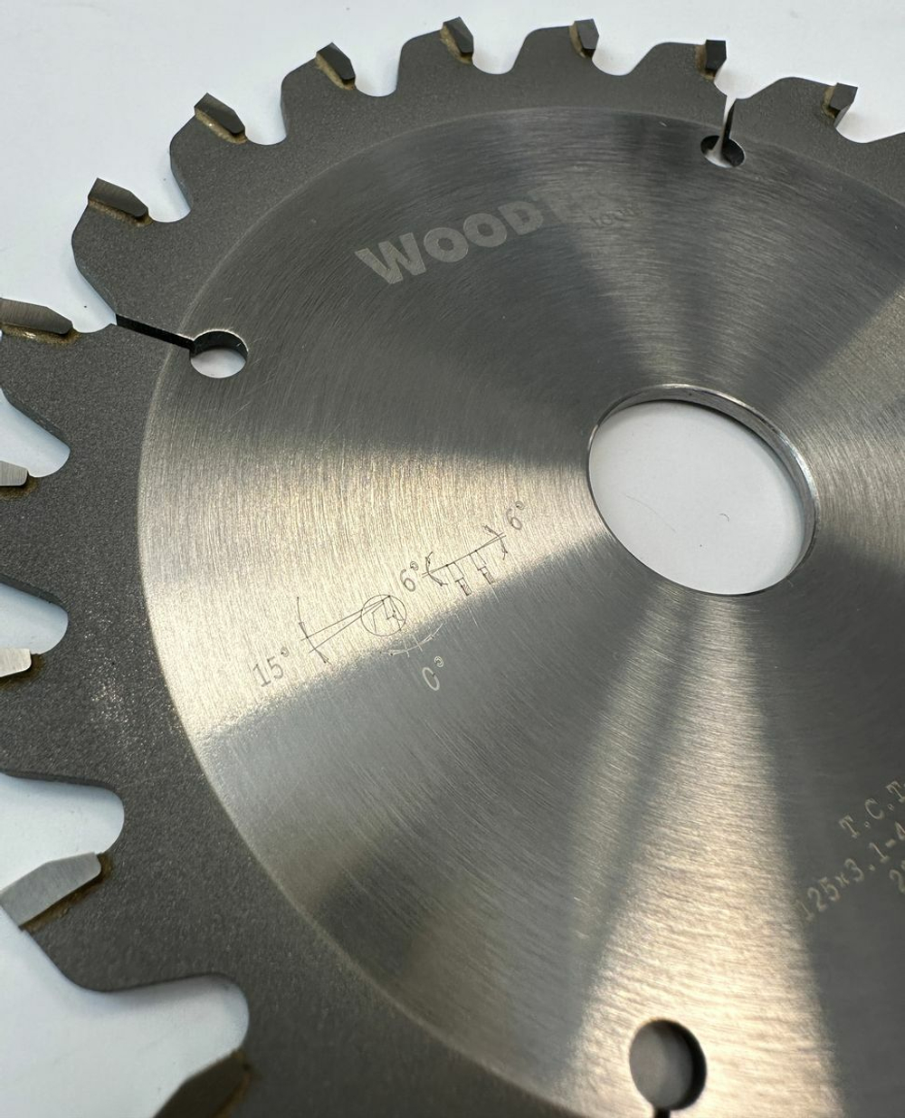 Подрезная коническая пила WoodTec для форматно-раскроечных станков Ø125 х 22 х 3,1-4,3 Z = 24 KON