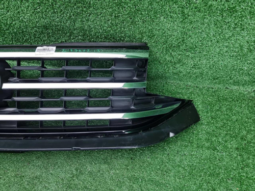 Решетка радиатора VW Teramont (2021-2023)