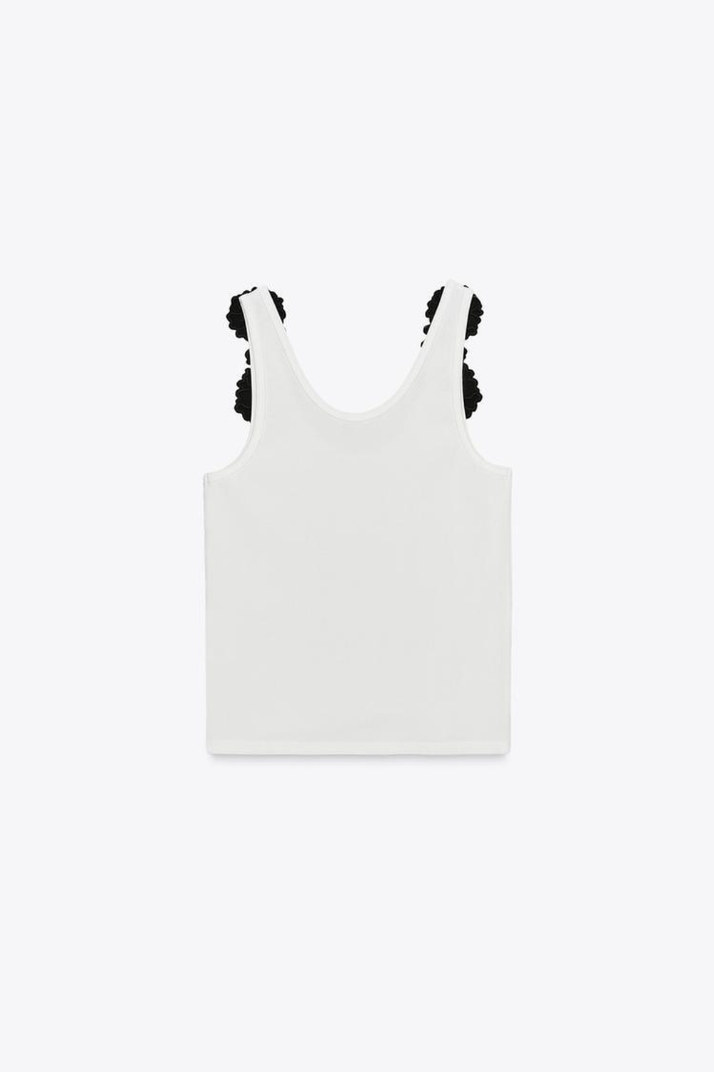 ZARA ТОП С ЦВЕТОЧНОЙ АППЛИКАЦИЕЙ, БЕЛЫЙ/ЧЕРНЫЙ