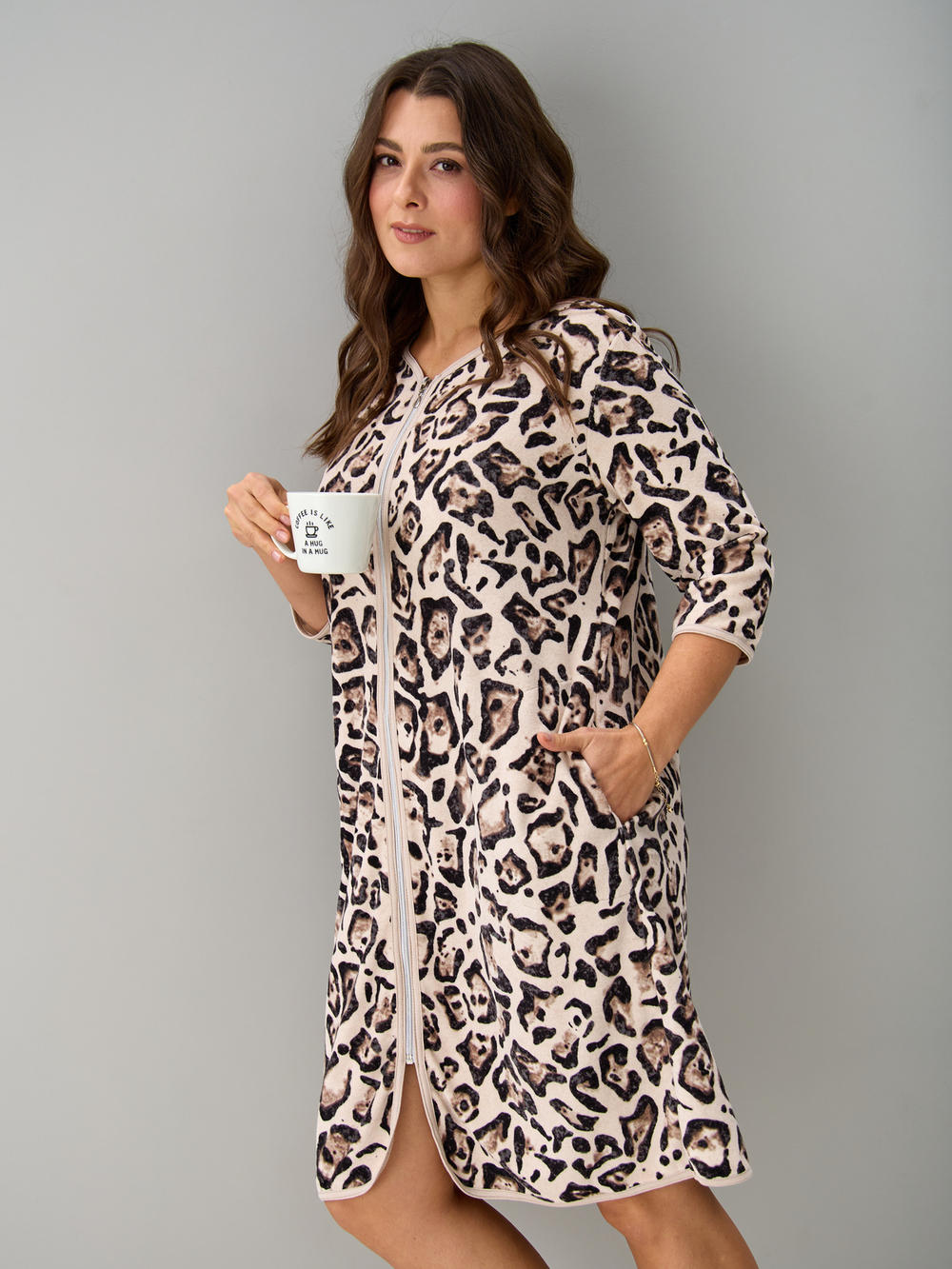 Халат Хм-562/бежевый-акварельлеопард