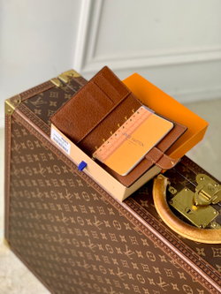 Louis Vuitton Small Ring Agenda