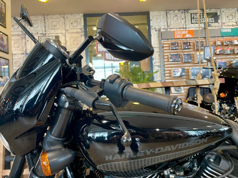 Harley-Davidson Street Rod (2017)