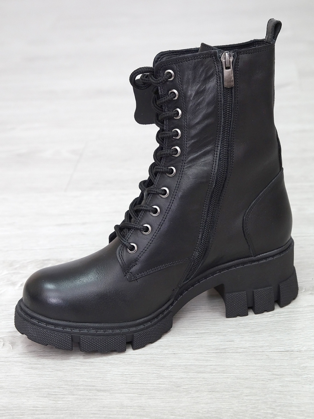 Ботинки женские зимние