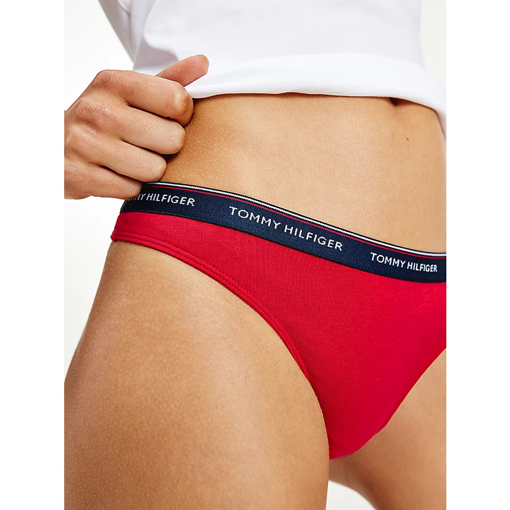 Женские трусы стринги красные Tommy Hilfiger Women