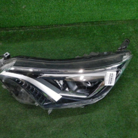 Фара левая Toyota Rav 4 CA40 (2015-2019) LED