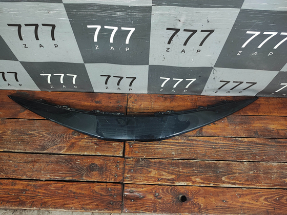 Накладка решетки радиатора Toyota Camry (XV70) 20-нв Б/У Оригинал 5211106040