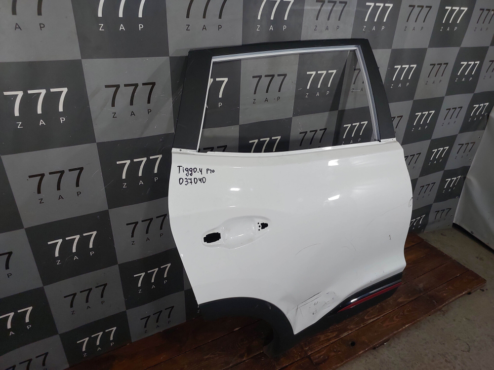 Дверь задняя правая Chery Tiggo 4 Pro 20-нв Б/У Оригинал 551002357AADYJ