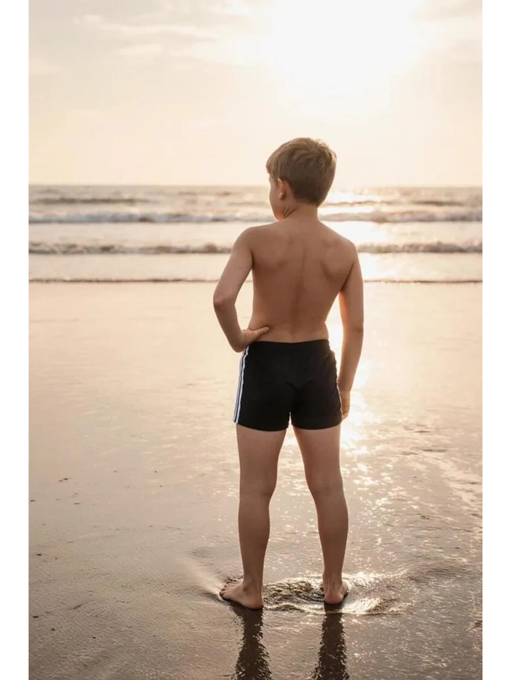 плавки и шорты спортивные купальные для бассейна