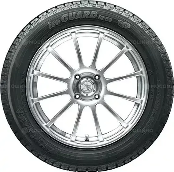Yokohama Ice Guard IG50 235/40 R18 95Q XL