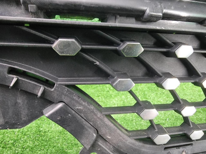 Решетка радиатора Mercedes GLB X247 (2019-2023)