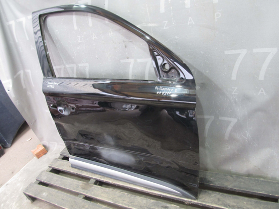 Дверь передняя правая Mitsubishi Outlander 2 (XL)  Б/У Оригинал 5700B844