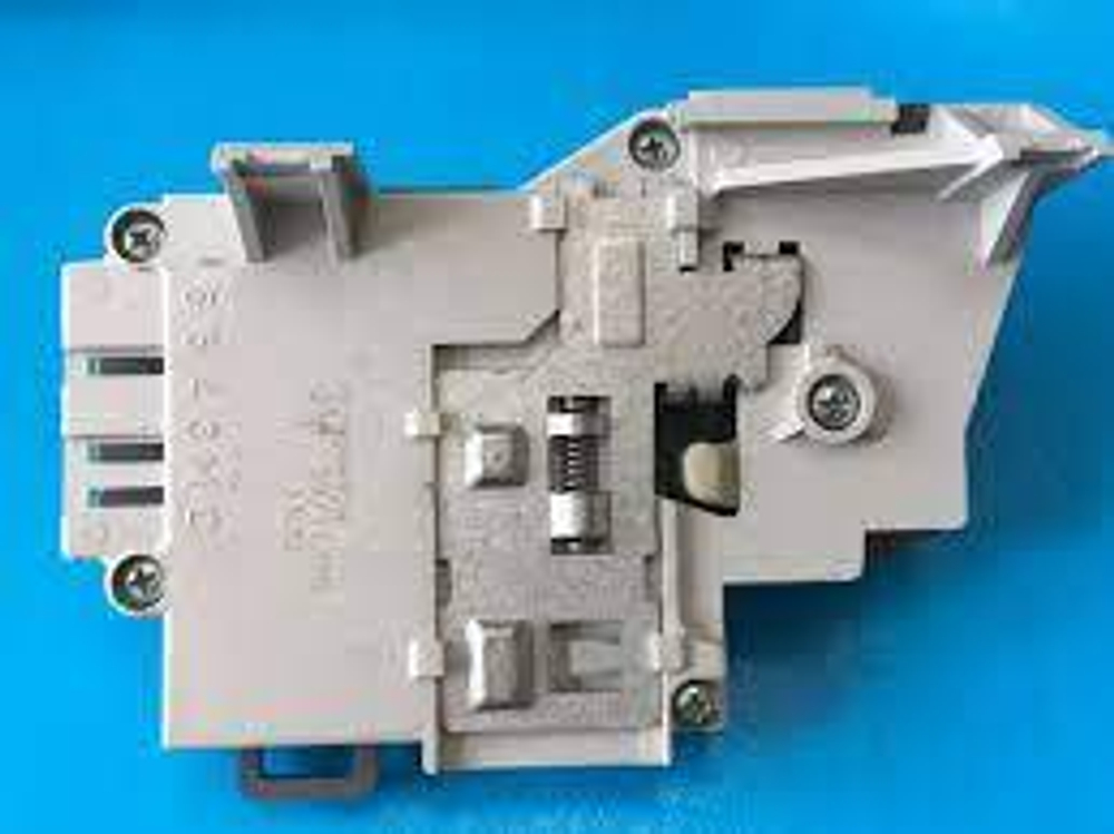 Замок люка УБЛ для стиральной машины Zanussi вертикалка 1290989225, INT008Z