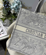 Christian Dior Book Tote 42 cm
