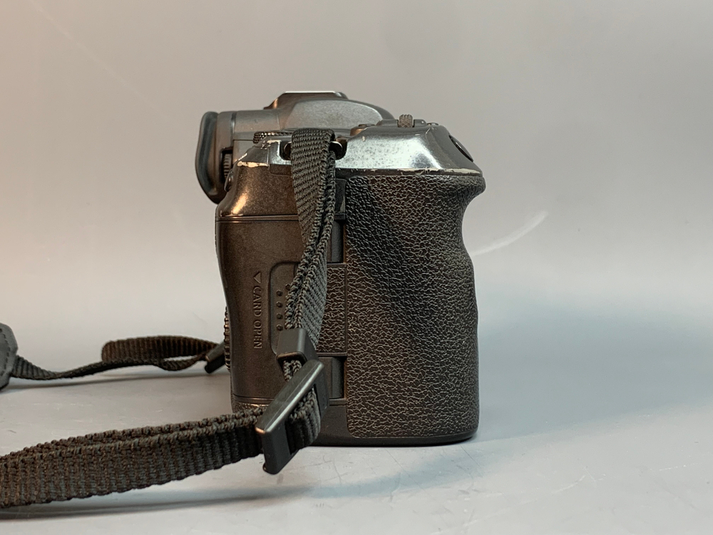 Canon EOS R5 17.000 кадров