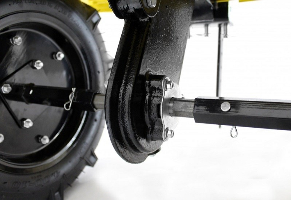 Сельскохозяйственная машина МК-7800P Huter