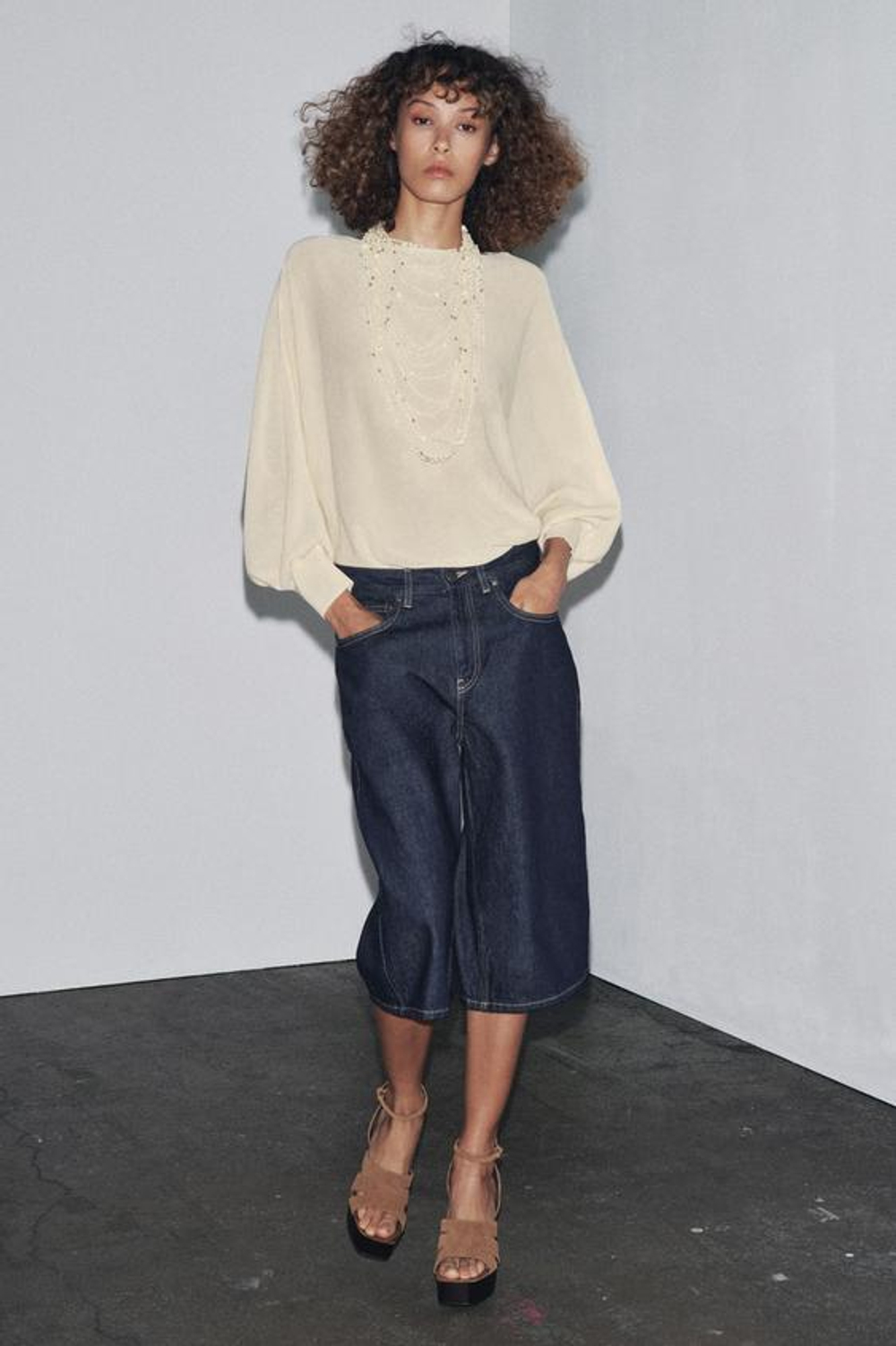 ZARA ДЛИННЫЕ ДЖИНСОВЫЕ ШОРТЫ-БЕРМУДЫ — ZW COLLECTION, СИНИЙ