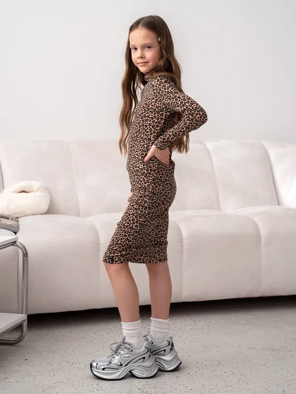 Платье-водолазка для девочки обтягивающее на осень