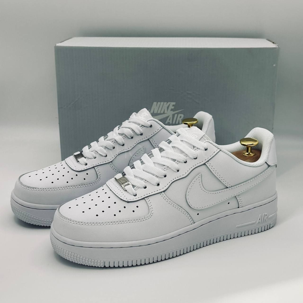 Nike Air Force 1 '07