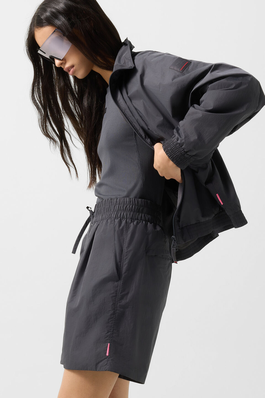 Шорты BOGNER FIRE+ICE CHENOA в цвете антрацит