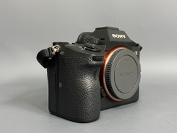 Sony A7 III 27.500 кадров