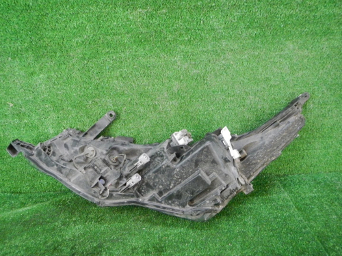 Фара правая Toyota Corolla 11 E160 (2015-2019) LED