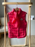 Пуховой жилет Moncler, 128