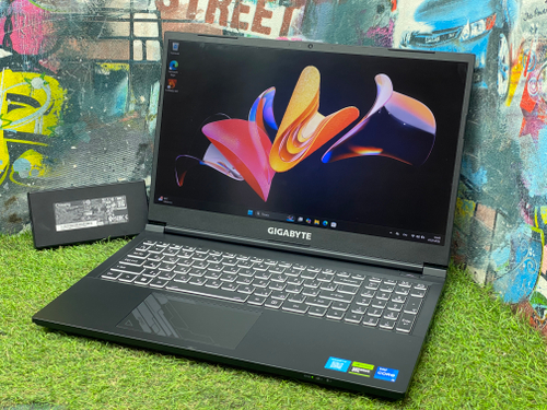 Игровой GigaByte 15' i5-12500H/RTX 4050 6GB/16GB/512GB/ G5 MF/Windows 11