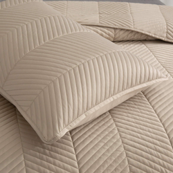 Покрывало 230x250 и 2 наволочки 50х70 Sofi De MarkO Адонис бежевое