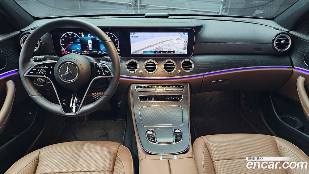 Mercedes-Benz E-Class W213 E250 AMG Line (10.2022)