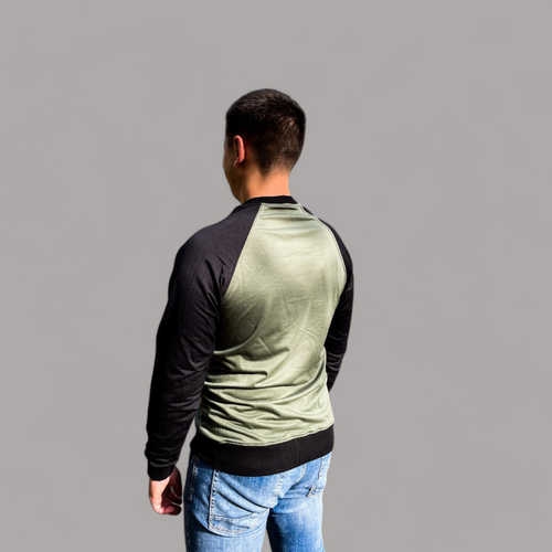 Мужская кофта двуцветная зеленого\черного цвета с рукавом реглан