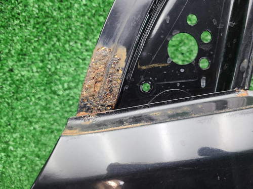 Дверь передняя левая Suzuki Grand Vitara (12-16)