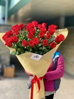 Букет из красных роз "Freedom" ( 150 см)