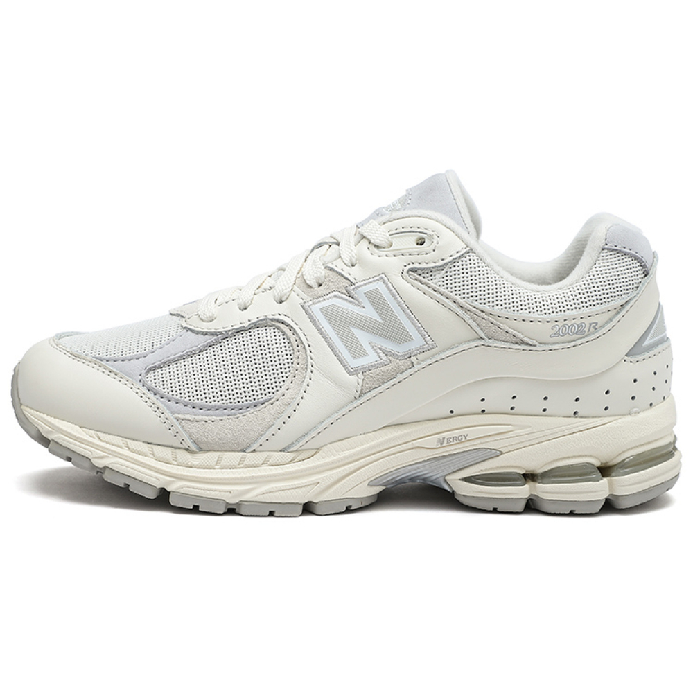 Кроссовки New Balance 2002R Triple White