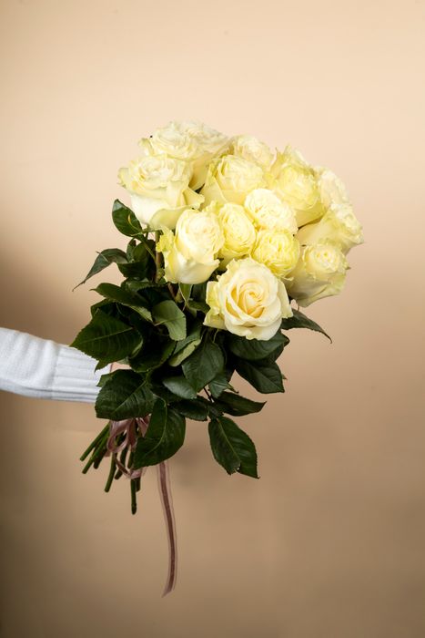 Букет премиальных роз Мондиаль 70 см (под ленту)