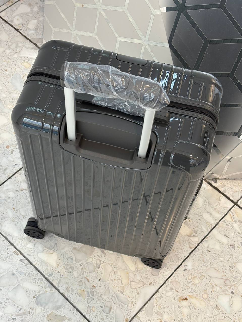 Чемодан Rimowa