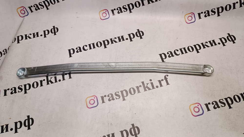 Распорка передняя нижняя Suzuki Swift 5 (ZC33S)