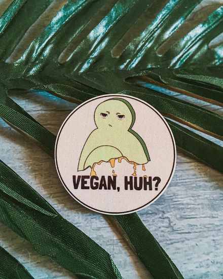 Значок деревянный (брошь)  Vegan Huh?. Fire Pin