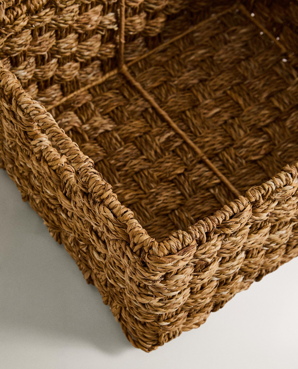 Zara Home Корзина из морской травы, цвет бежевый, 33 см