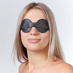 Чёрная кожаная маска на глаза для эротических игр (Цвет: черный)