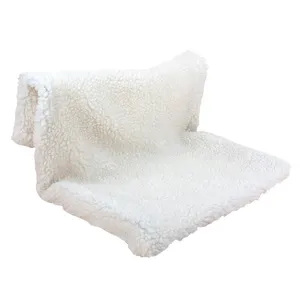 Гамак на батарею Triol для кошек "Овчина", 460*300*250мм Гамак на батарею Triol для кошек "Овчина", 460*300*250мм