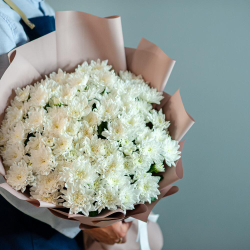 Букет белой хризантемы Балтика размер XL