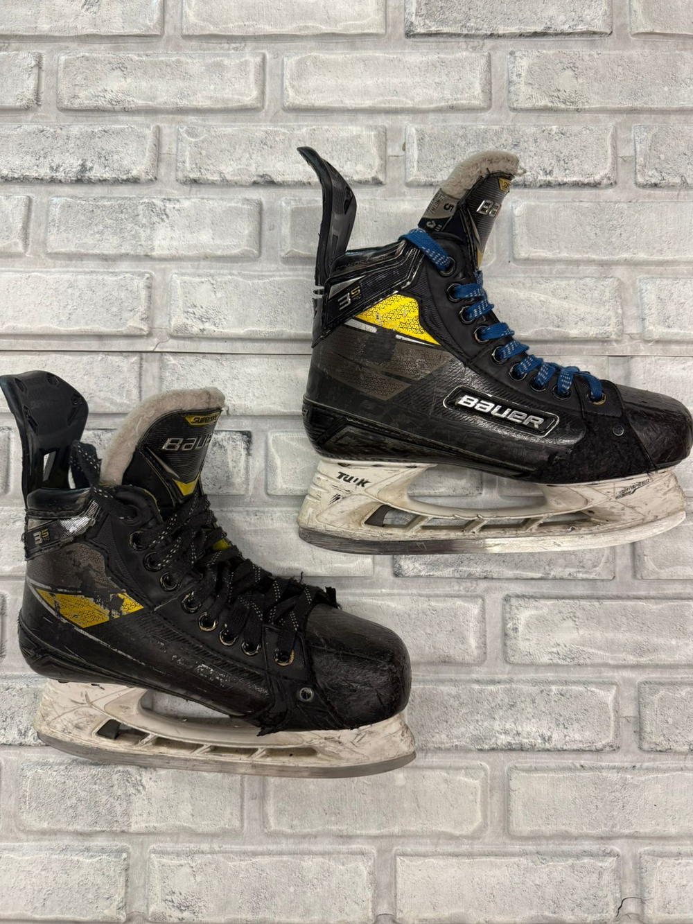 Bauer supreme 3s pro JR 5 FIT 3 (EUR 38,5)