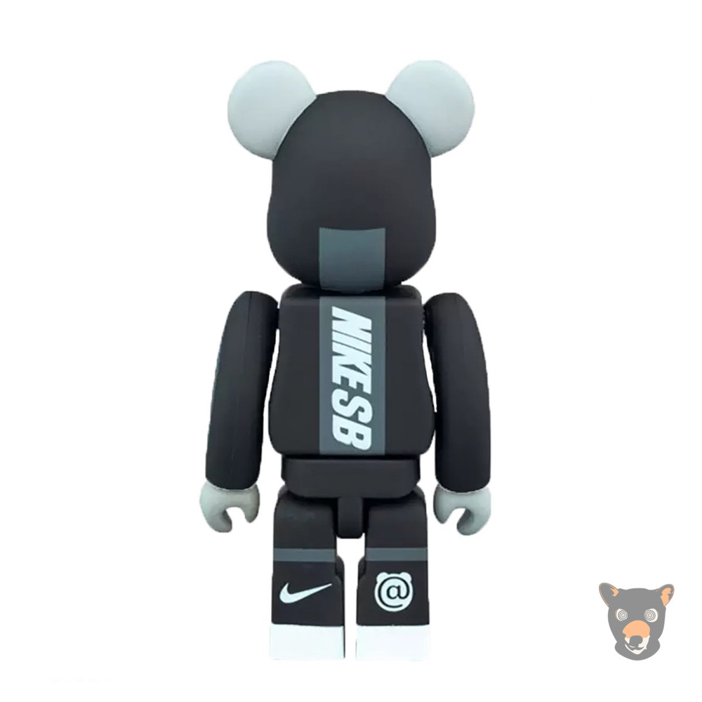 Игрушка BearBrick "Nike SB"