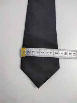 Галстук на застежке черный